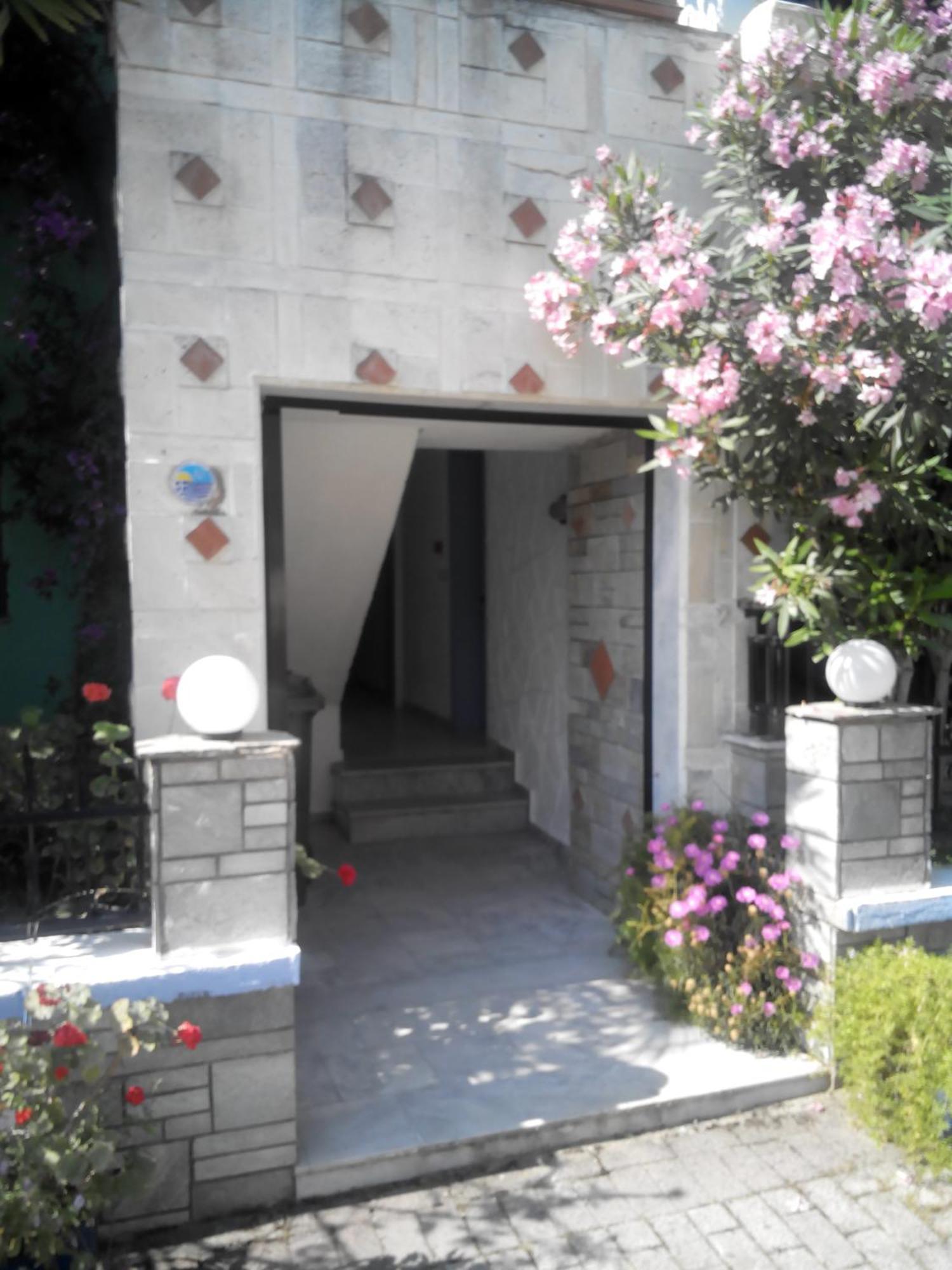Aparthotel Tassos 2 Pefkochori Exterior foto